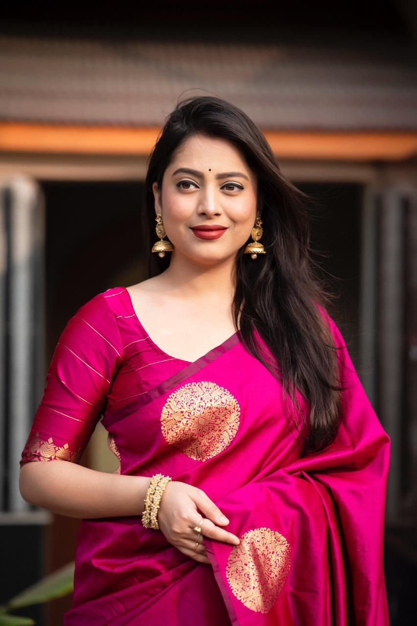 প্রিমিয়াম সিল্ক শাড়ির নতুন কালেকশন